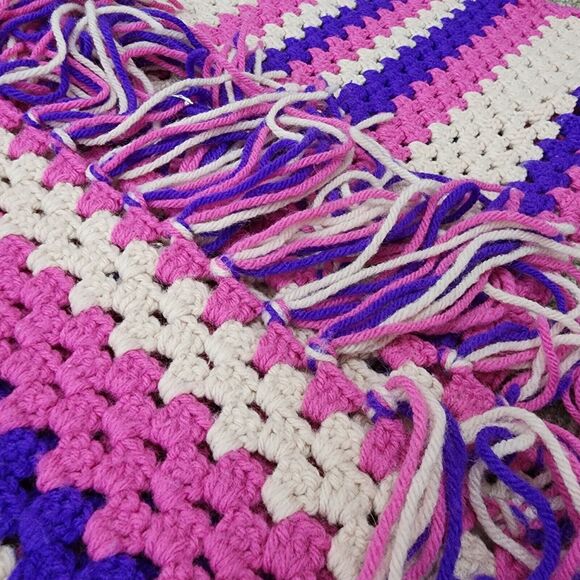 Vtg Crochet Afghan Blanket Throw Pink Stripe Twin Fringe 4 x 6 Blanket Sofa 70s - Picture 5 of 5